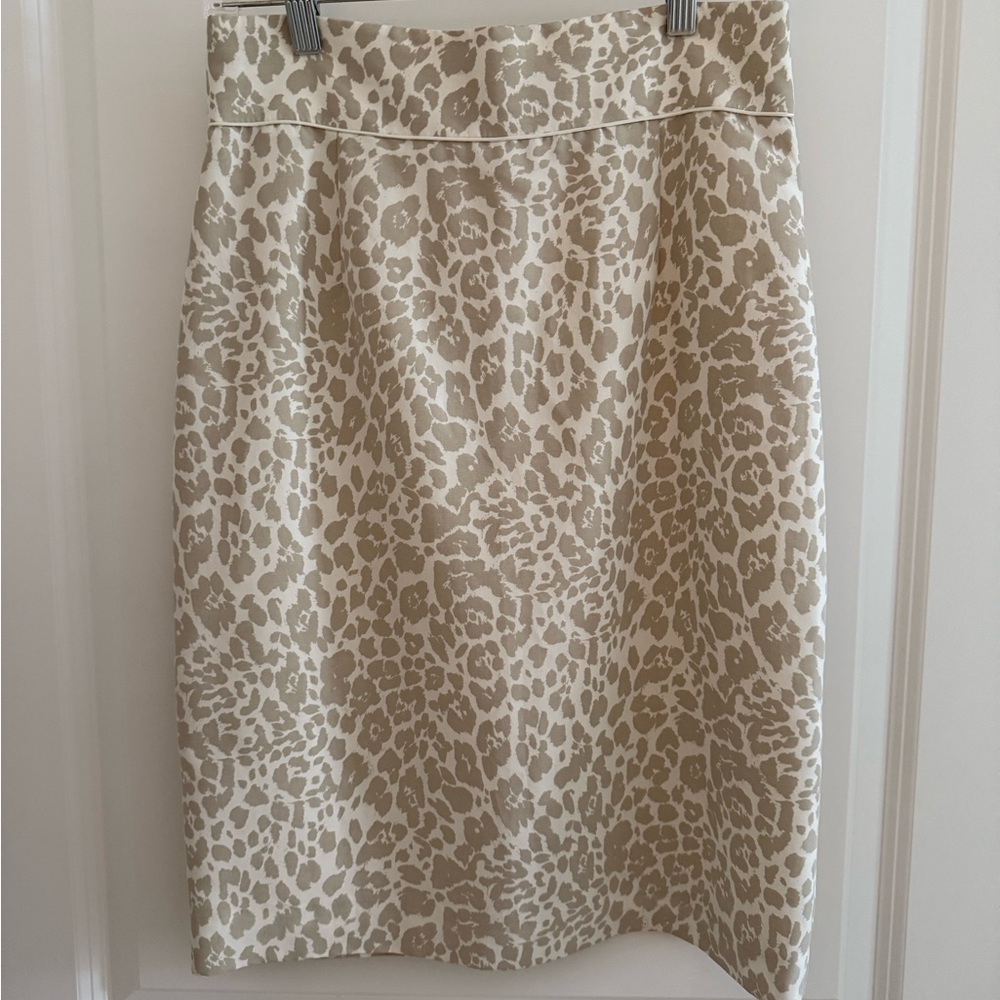 Antonio Melani Pencil Skirt in neutral animal print